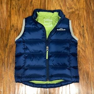 Kathmandu Kids Puffy Down Vest.  Duckdown550. Size Small.